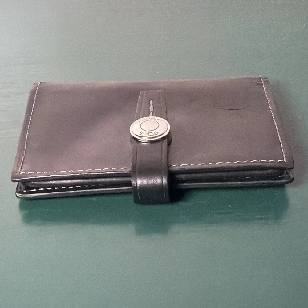 TUMI Genuine Leather Black Card Holder Men's Wallet